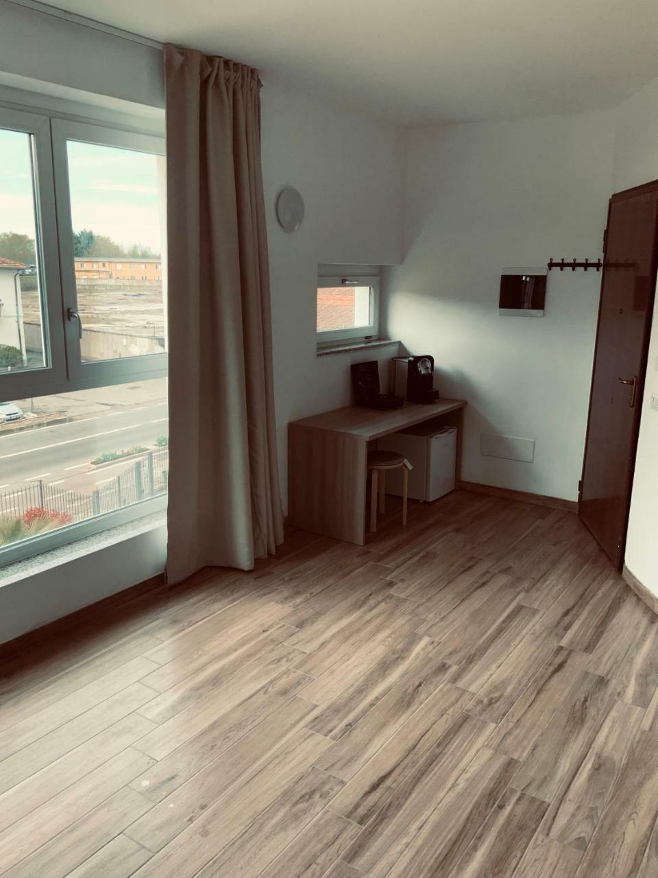 Relais Fiera Milano Bed & Breakfast Pero Exterior photo